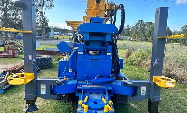 drill rig hire 10