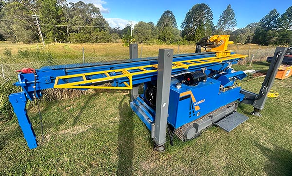 drill rig hire 06